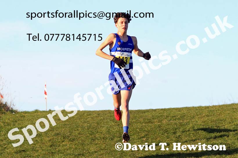 Mens under-17s, 2022 North Eastern Cross Country Champs., Temple Park, South Shields.  Photo: David T. Hewitson/Sports for All Pics